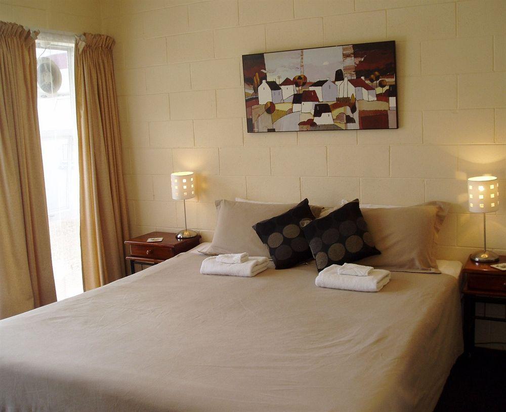 City Close Motel Napier Bagian luar foto